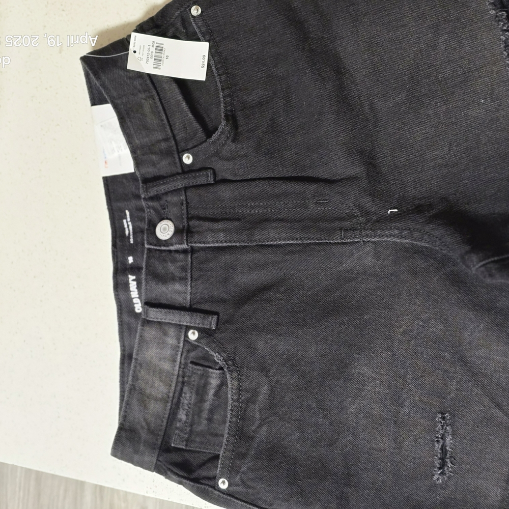 Old Navi Color Black Short Size 16
